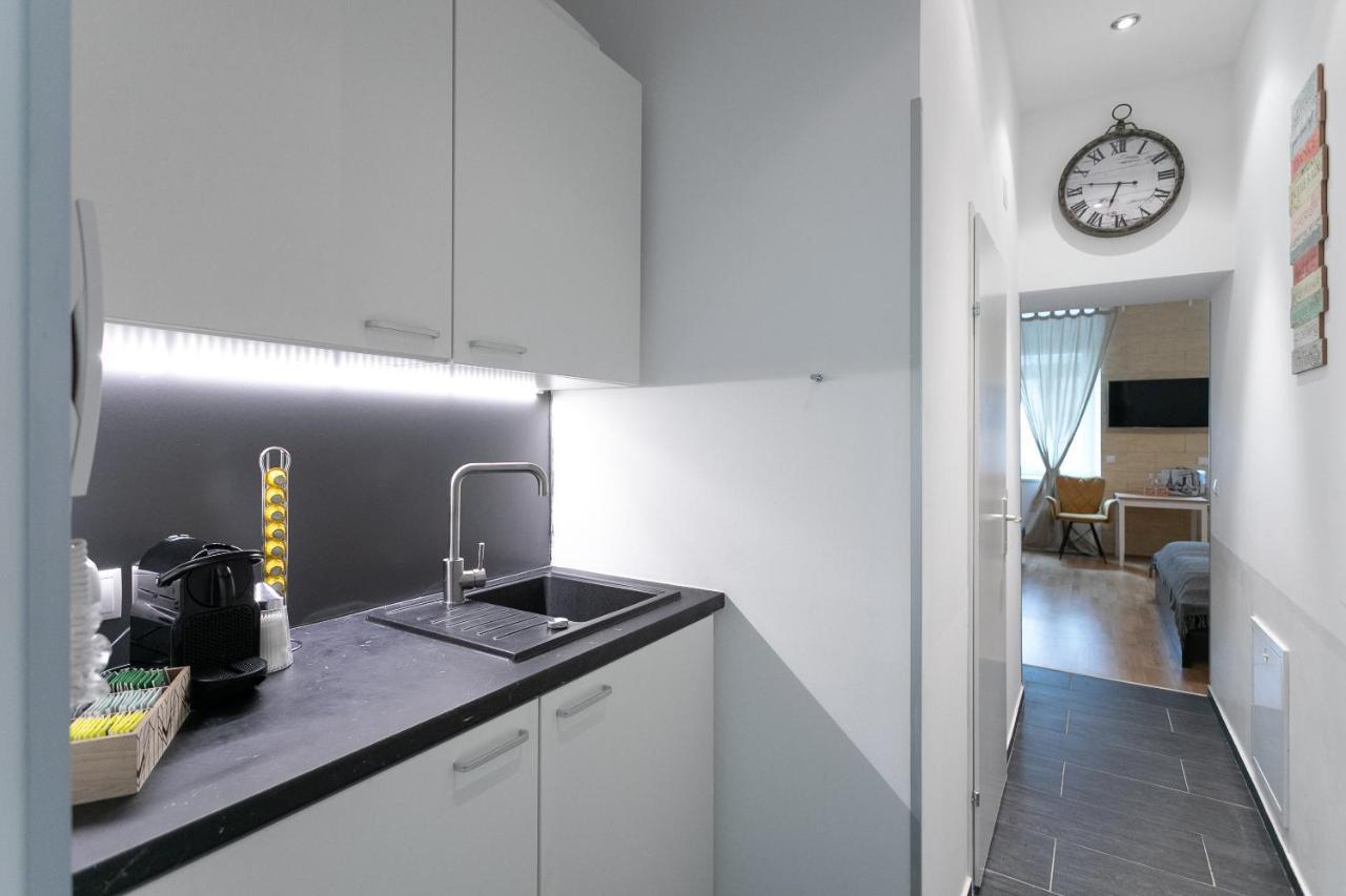 Apartment, Modern Und Neu Renoviert Apartment Vienna