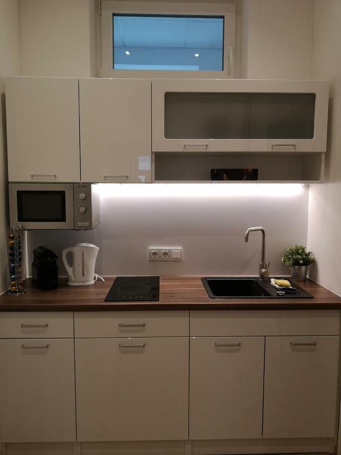 Apartment, Modern Und Neu Renoviert * Vienna